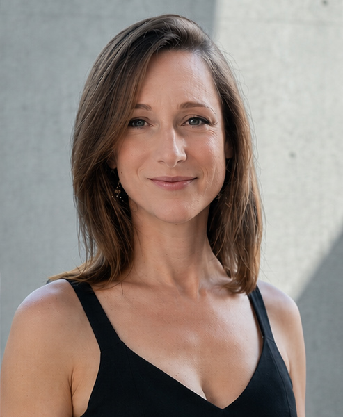 Tina Elliott
